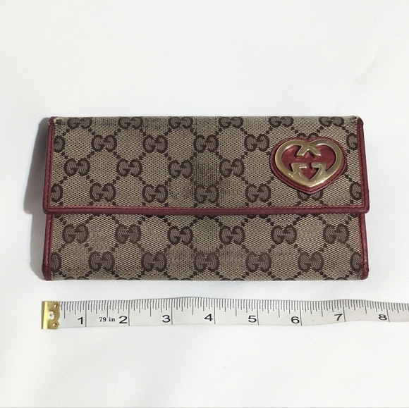 Gucci Monogrammed Gold GG Heart Continental Wallet - Picture 13 of 14